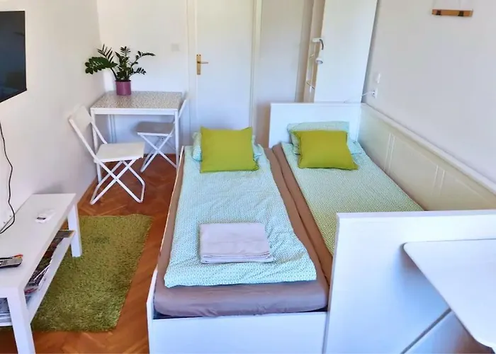 Cozy Ensuite Room In Zagreb Center