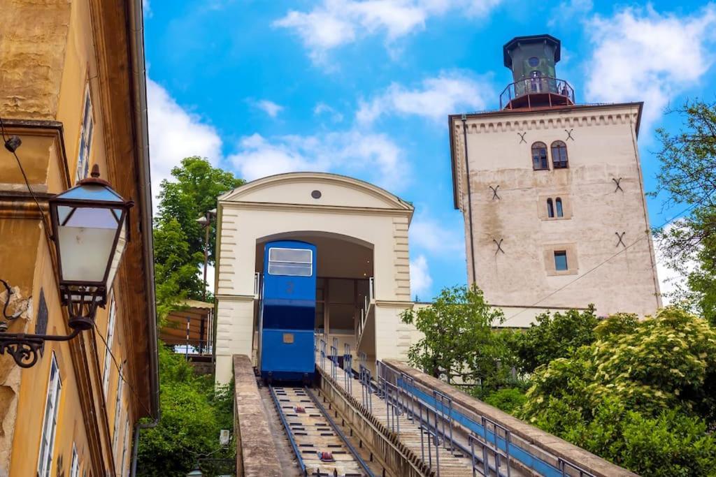 Cozy Ensuite In Center Apartma Zagreb
